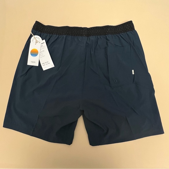Vuori Mens Kore Shorts 7.5 Inch Inseam Lined Size XXL Indigo Blue NWT $68 MSRP - Picture 5 of 5